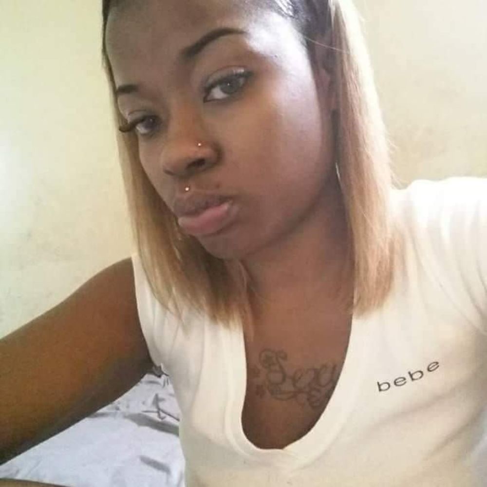 Meet your Posher, Tiara